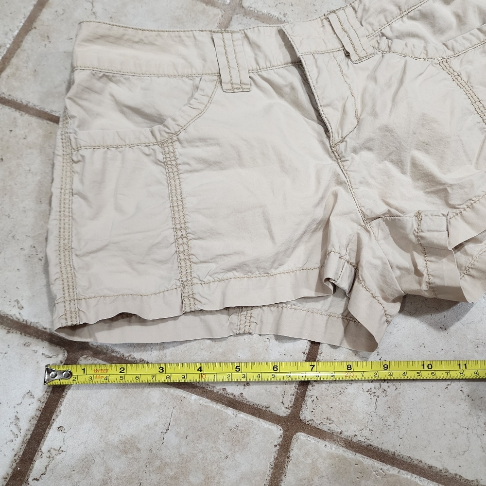 Pre-Loved Express Shorts - Picture 9 of 13